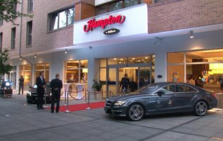 Hotel Hampton by Hilton ***